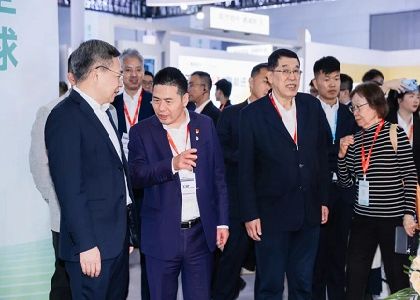 远东“电能+算力+AI”全场景解决方案惊艳亮相第十七届无锡国际新...